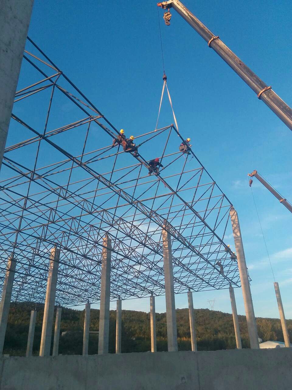 都江堰物流园网架